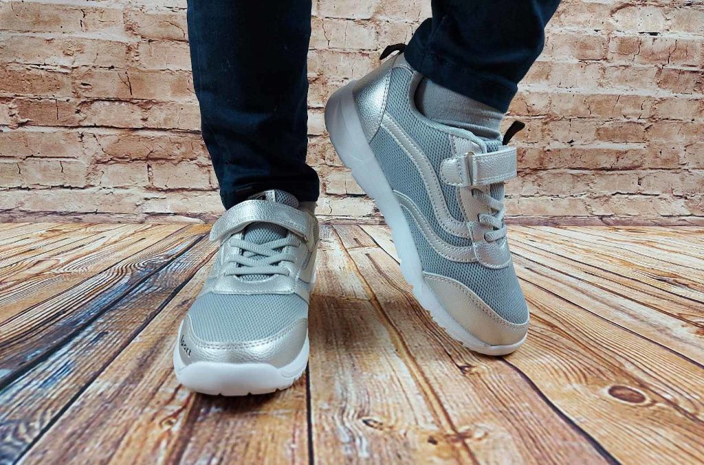 Кросівки дитячі текстиль сірі Djong golf2422-19