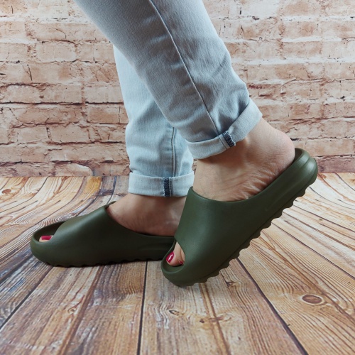 Шлёпанцы женские зелёные EVA Slider Yeezy 5127-19, размеры 38,41