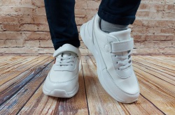 Кроссовки детские Jong Golf 5580-7 белые искусственная кожа, размеры 31,33